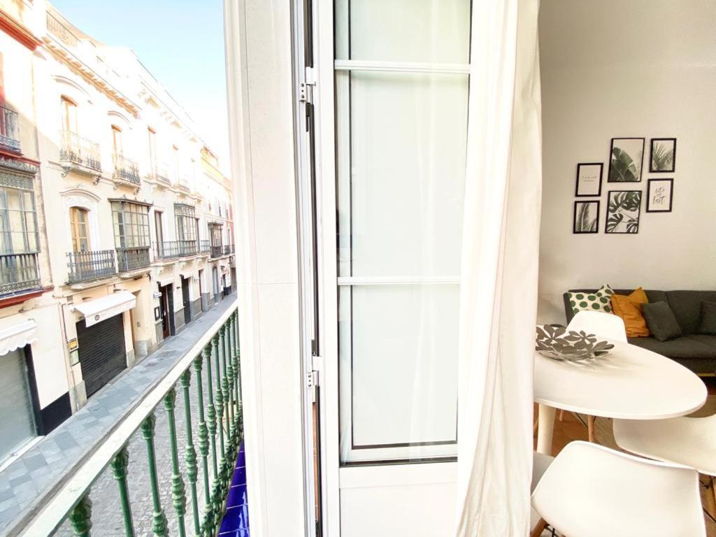 Superb Apartment In Downtown Of Sevilla ,Parking Optional, Top !! ภายนอก รูปภาพ