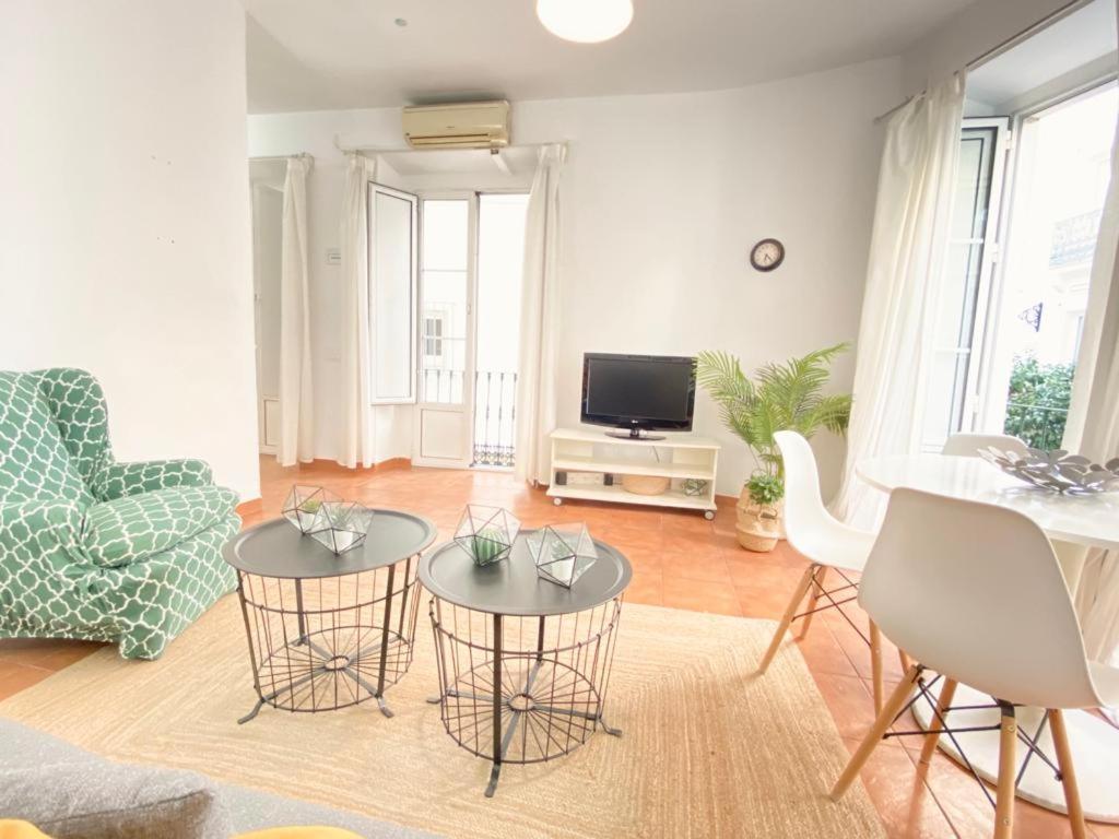 Superb Apartment In Downtown Of Sevilla ,Parking Optional, Top !! ภายนอก รูปภาพ